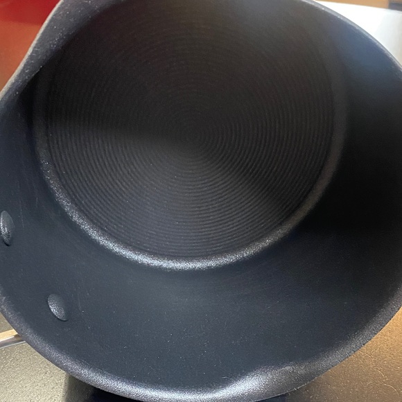 Viking Professional Nonstick Saucepan with Lid - Black - Picture 12 of 15